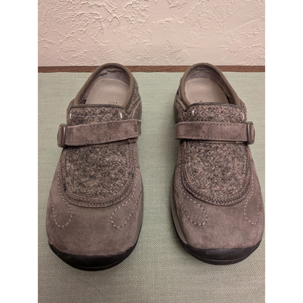 Merrell QForm Air Cushion Clogs Brown Suede Wool Buckle‎ Slip On Womens size 6